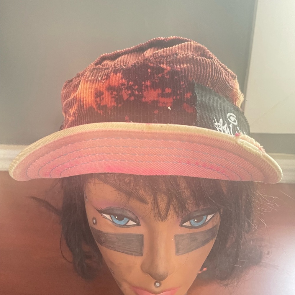 Custom hat - Picture 2 of 5